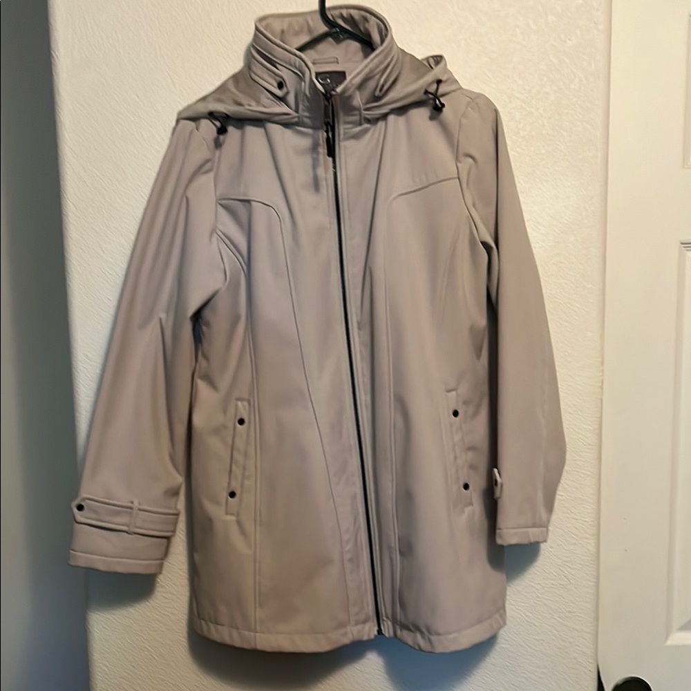 Gallery Women's Light Gray Ski Jacket